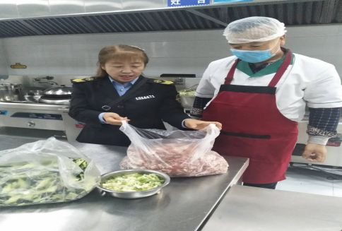 杭錦旗市場監督管理局全面開展秋季餐飲服務食品安全隱患排查行動，筑牢餐飲安全防線