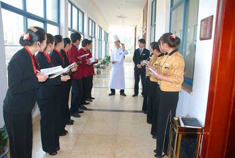 廚師、服務員做不好，是因為老板不會培訓？——從缺陷管理到價值塑造，餐企成敗的關鍵。